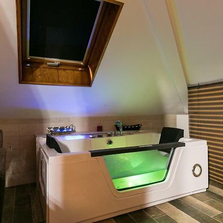 Apartamentos Turisticos Turis托萊多 外观 照片