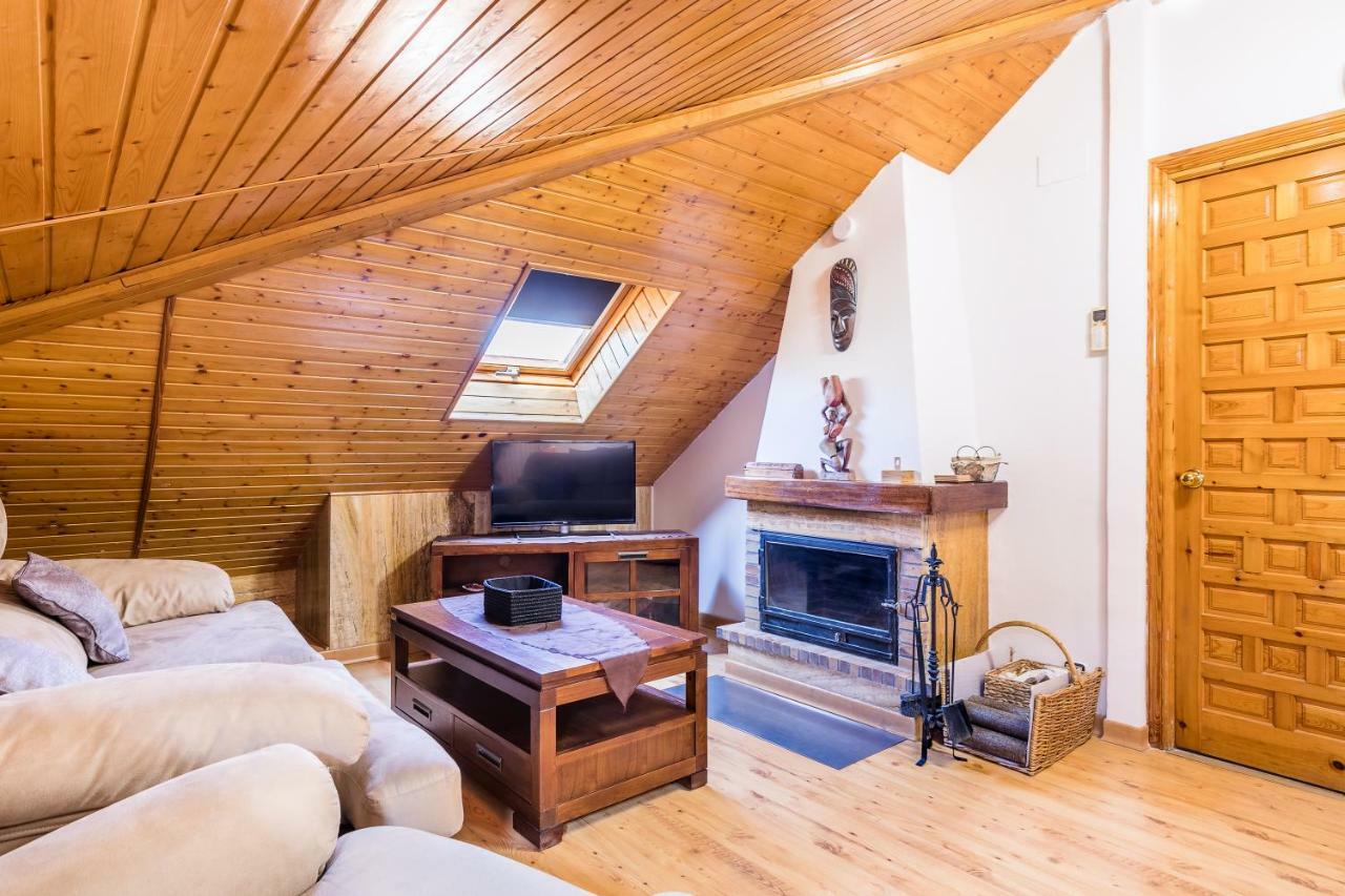 Apartamentos Turisticos Turis托萊多 外观 照片