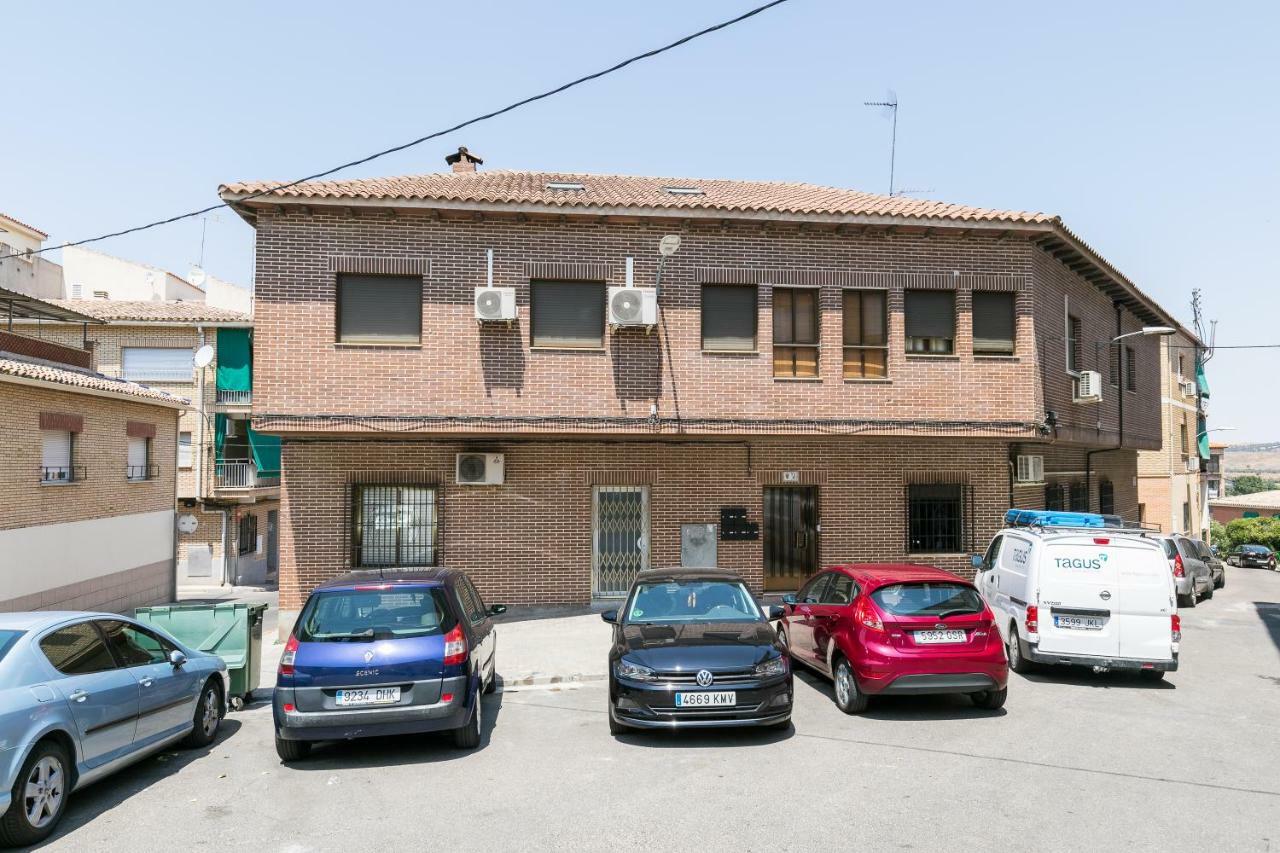 Apartamentos Turisticos Turis托萊多 外观 照片