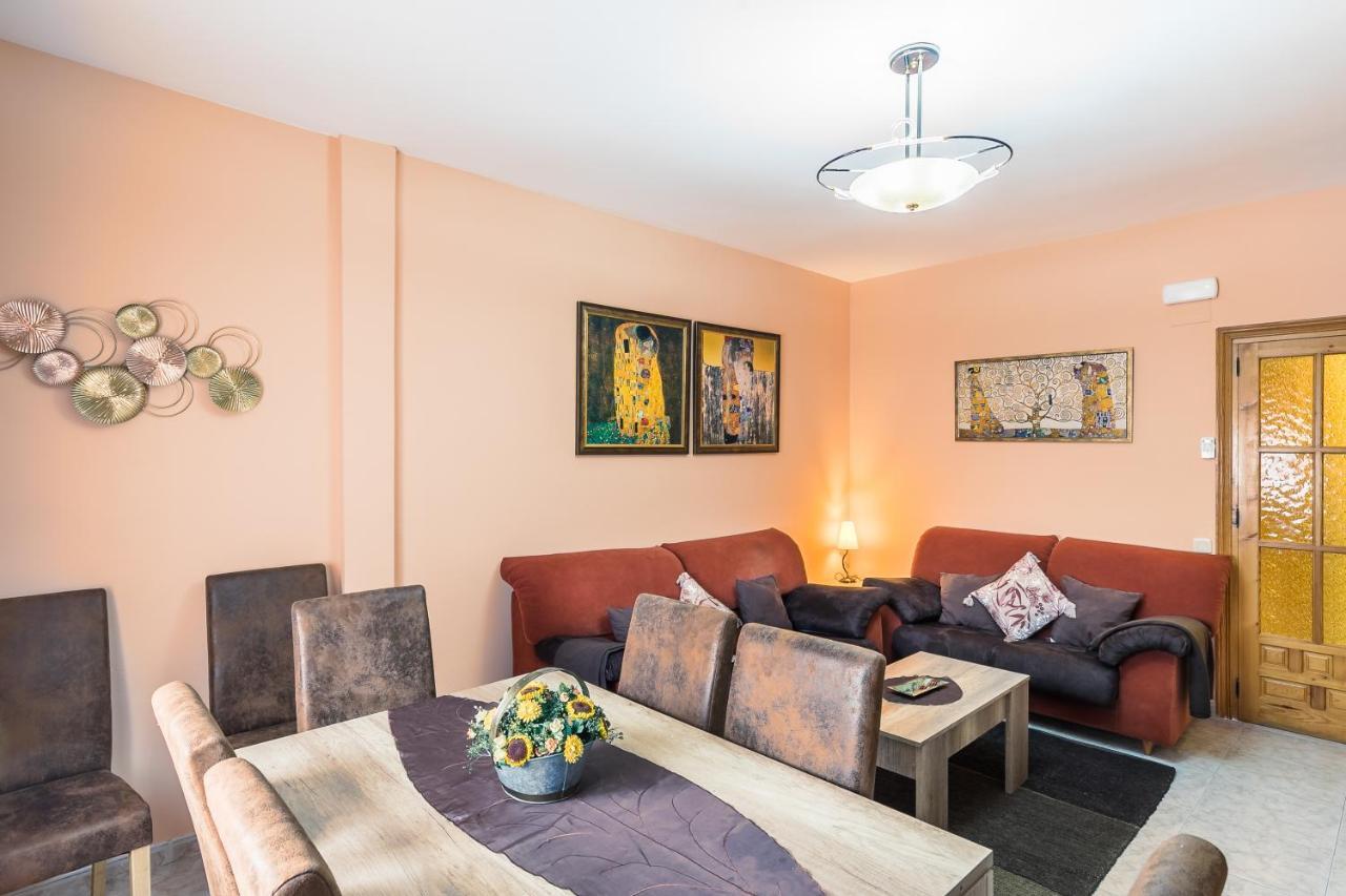 Apartamentos Turisticos Turis托萊多 外观 照片